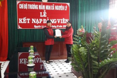 LỄ KẾT NẠP ĐẢNG VIÊN MỚI