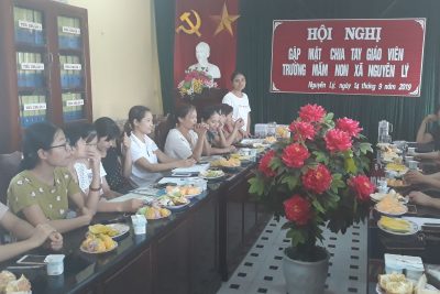 HỘI NGHỊ GẶP MẶT CHIA TAY CÁC GIÁO VIÊN CHUYỂN CÔNG TÁC MỚI