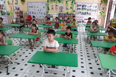 ĐÓN HỌC SINH TRỞ LẠI TRƯỜNG SAU DỊCH COVID-19