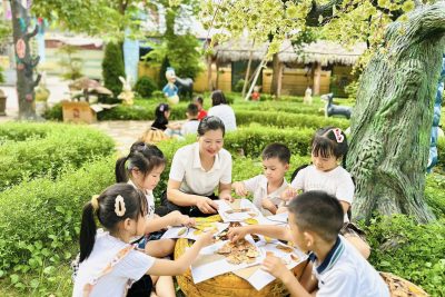 HOẠT ĐỘNG LÀM CÂY MÙA THU LỚP B5