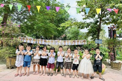 HOẠT ĐỘNG TẠO HÌNH ‘CÂY MÙA THU’