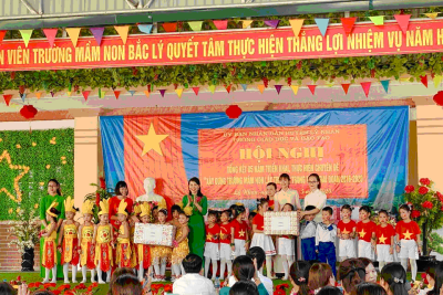 HỘI NGHỊ TỔNG KẾT 5 NĂM THỰC HIỆN CHUYÊN ĐỀ LẤY TRẺ LÀM TRUNG TÂM