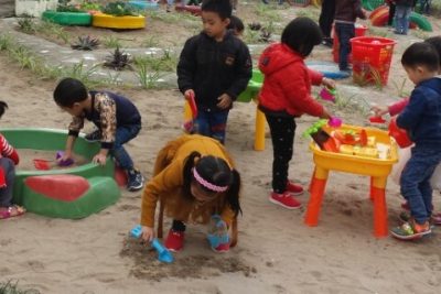 CUỘC THI XÂY DỰNG MÔI TRƯỜNG GIÁO DỤC LẤY TRẺ LÀM TRUNG TÂM