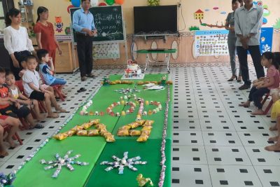 TRƯỜNG MN NGUYÊN LÝ TỔ CHỨC VUI TẾT TRUNG THU CHO BÉ