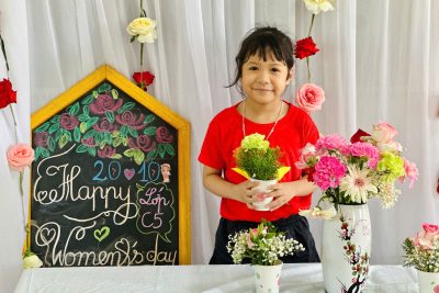 CẮM HOA TẶNG MẸ 20-10 C5